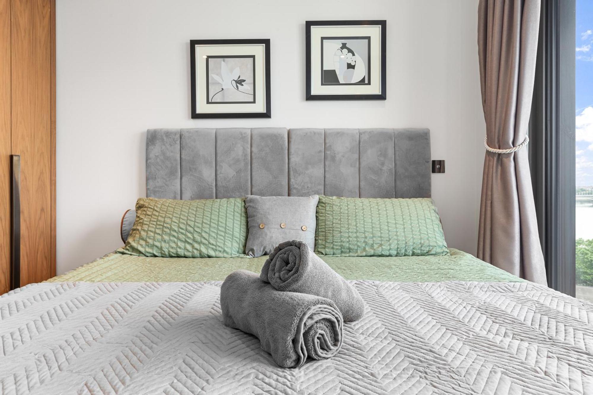 River Panorama Central London 2 Bedroom New Development Ngoại thất bức ảnh