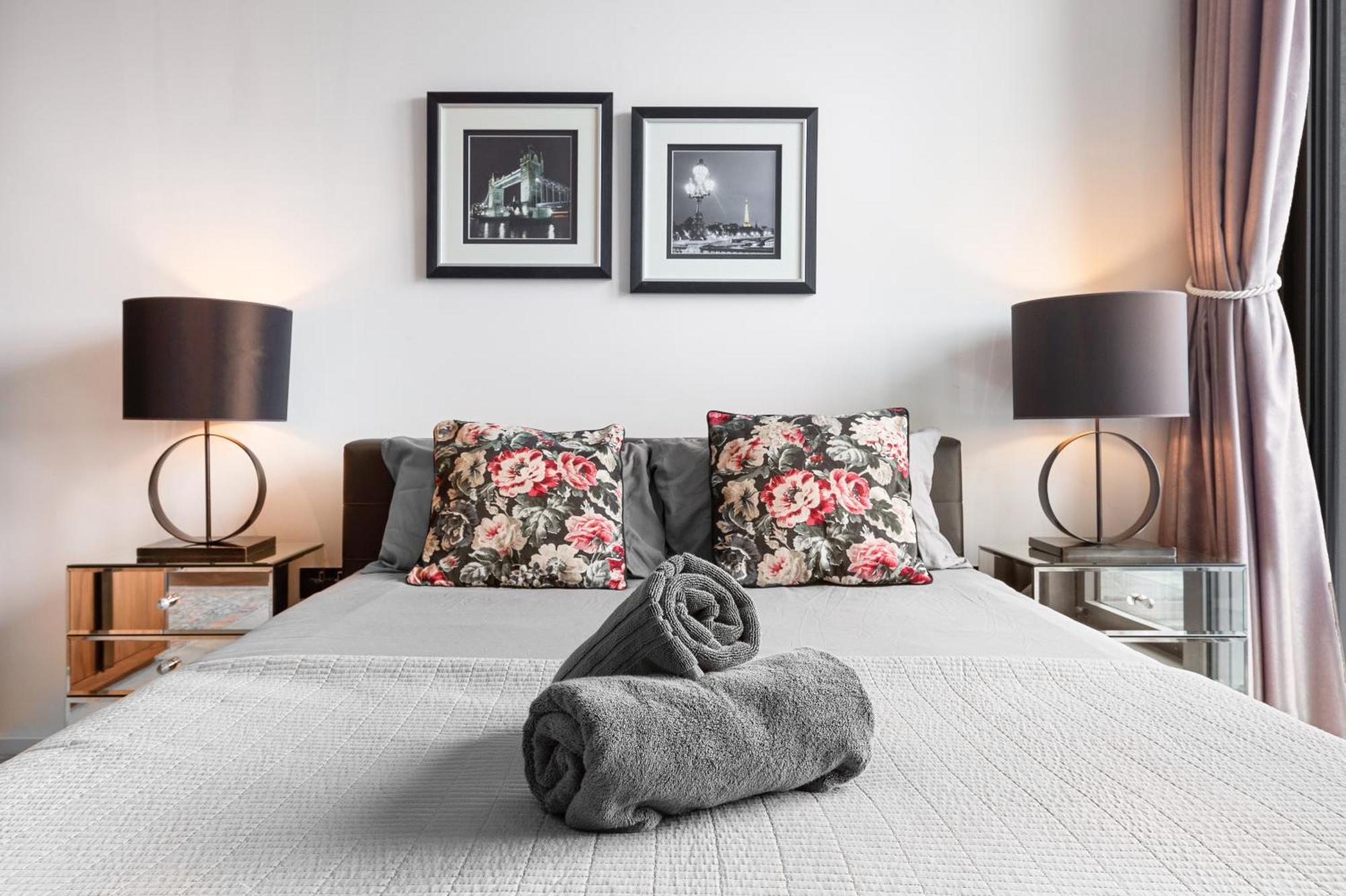 River Panorama Central London 2 Bedroom New Development Ngoại thất bức ảnh
